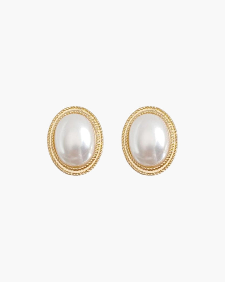 Radiance Oval Pearl Studs